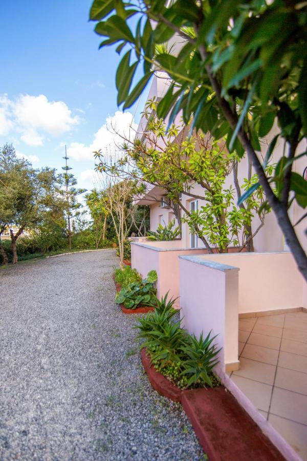Aphrodite Studios & Apartment Bali  Eksteriør bilde