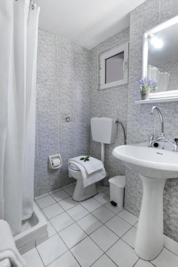 Aphrodite Studios & Apartment Bali  Eksteriør bilde